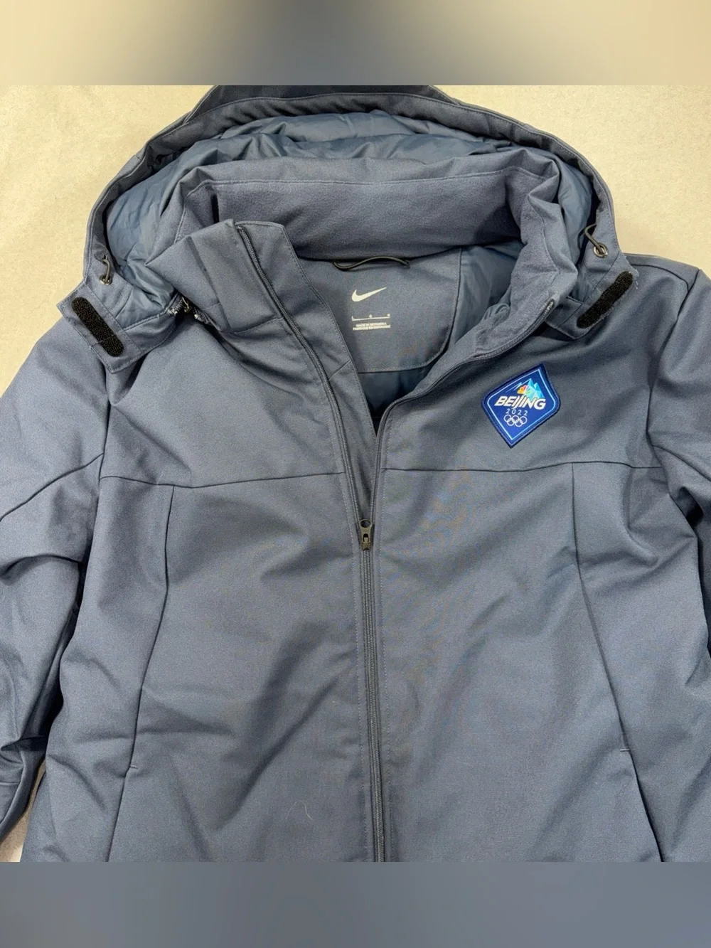 Nike Beijing Winter Olympics 2022 Down Puffer Jacket Size Large *Pristine!